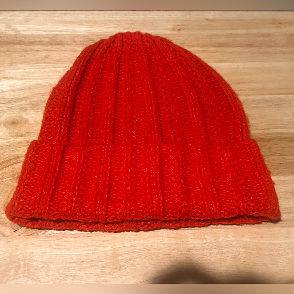 NWOT Old Navy Knit Beanie
